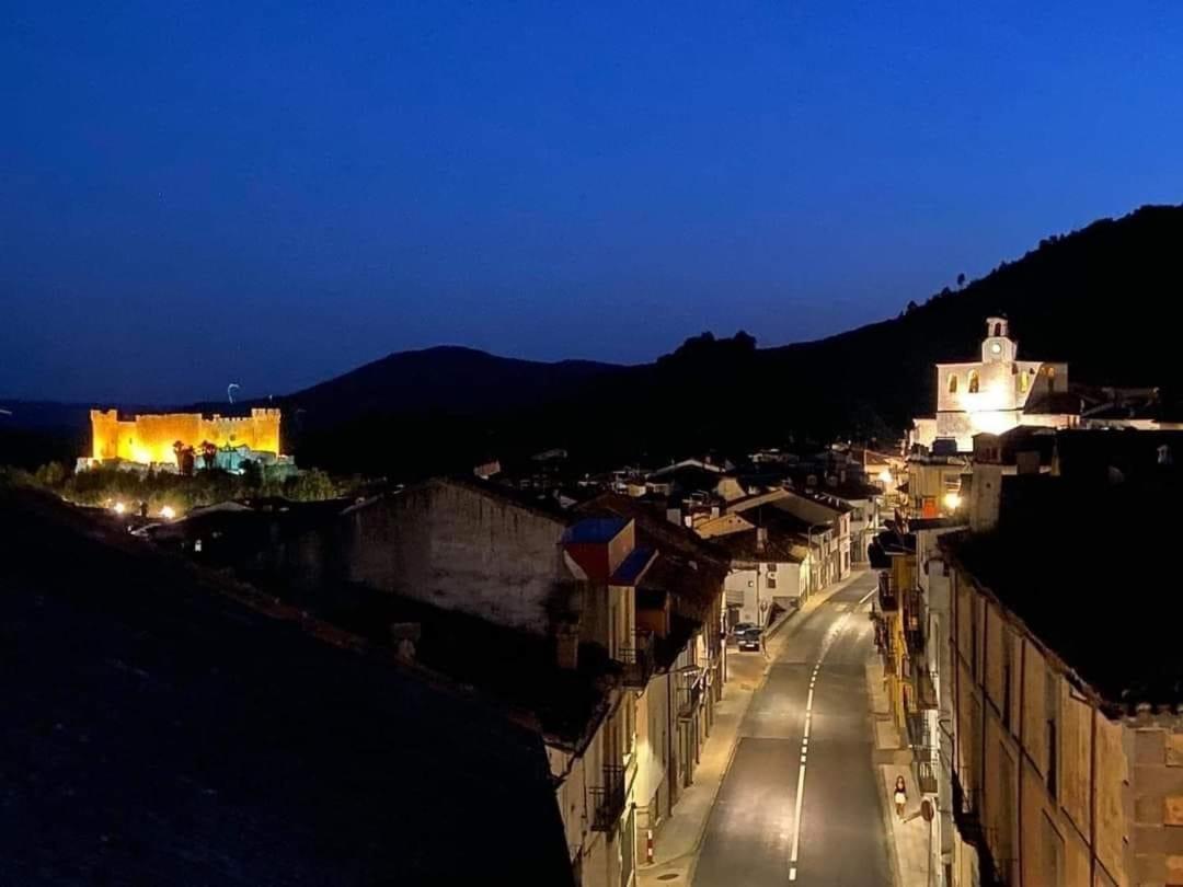 Miragredos Διαμέρισμα Mombeltrán Εξωτερικό φωτογραφία